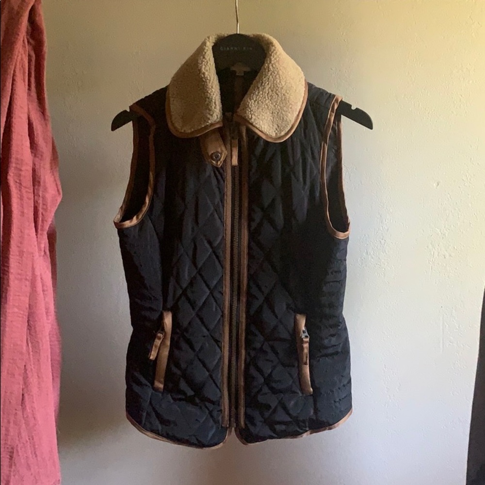 Cremieux vest
